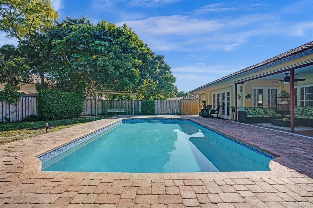 9924 NW 3rd Place, Coral Springs, FL 33071