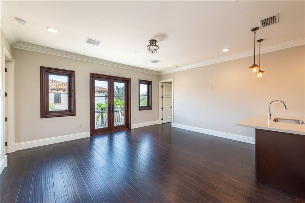 2ND FLOOR GUEST HOUSE - KITCHEN