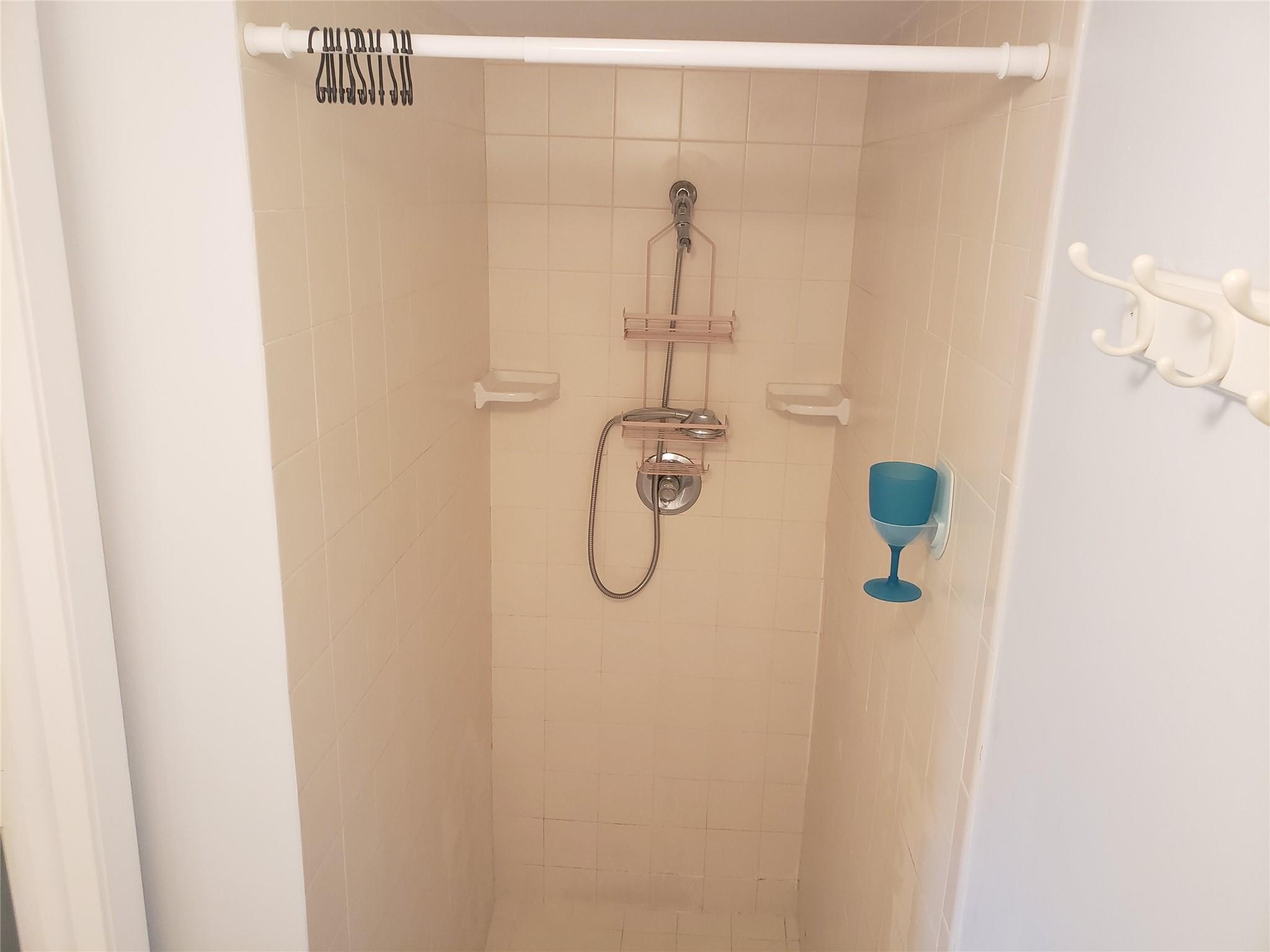 12252 Royal Palm Boulevard B - 3, Coral Springs, FL 33065