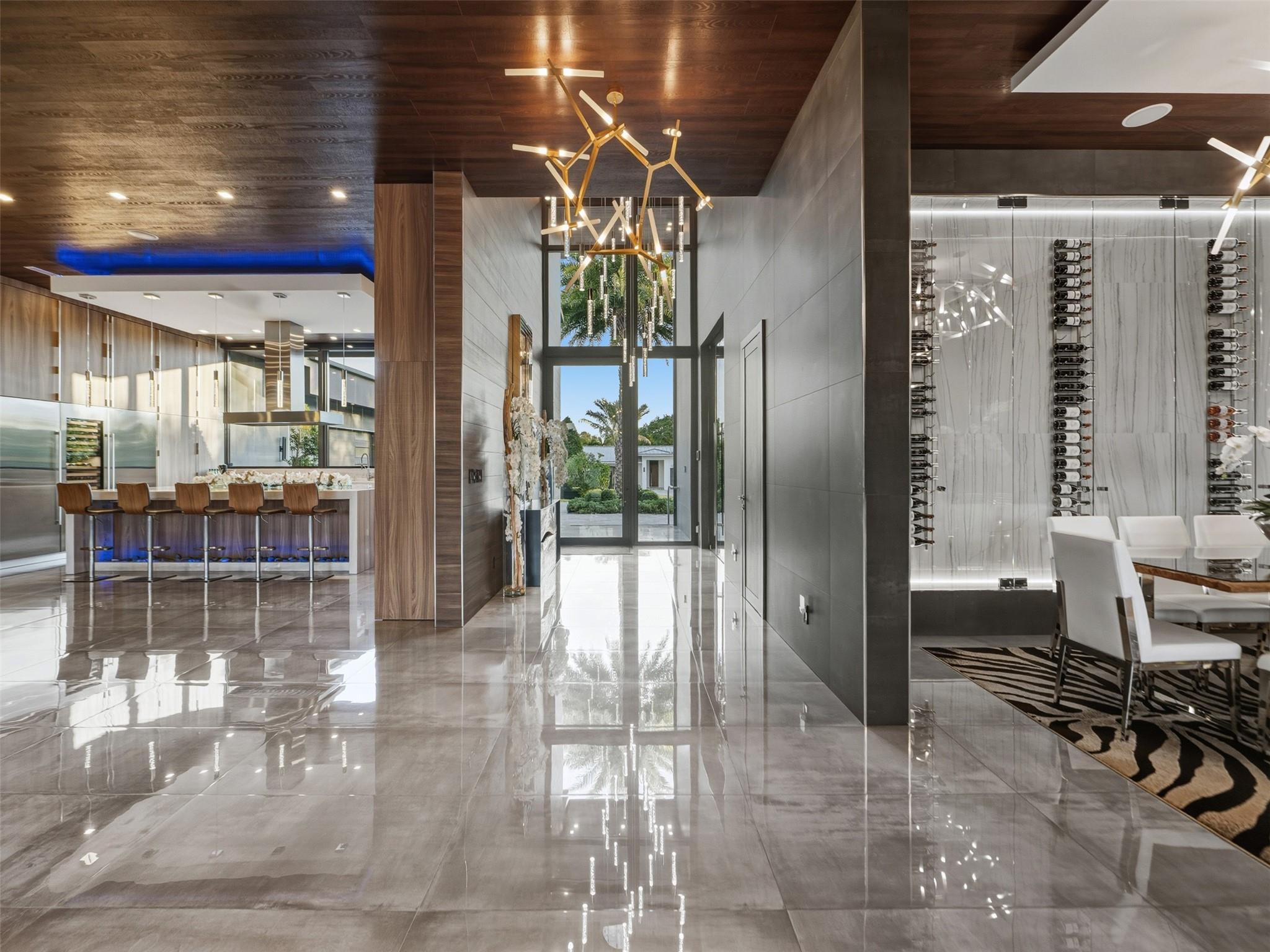 Open Living with Walls of Glass