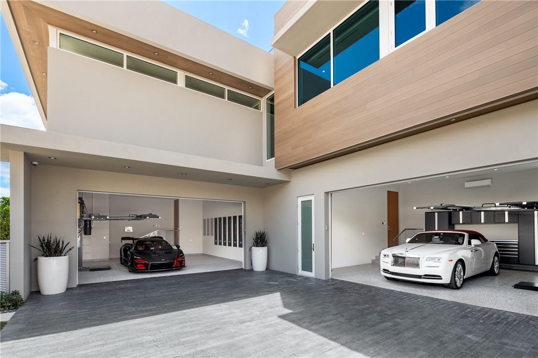 650 Royal Plaza Drive, Fort Lauderdale, FL 33301