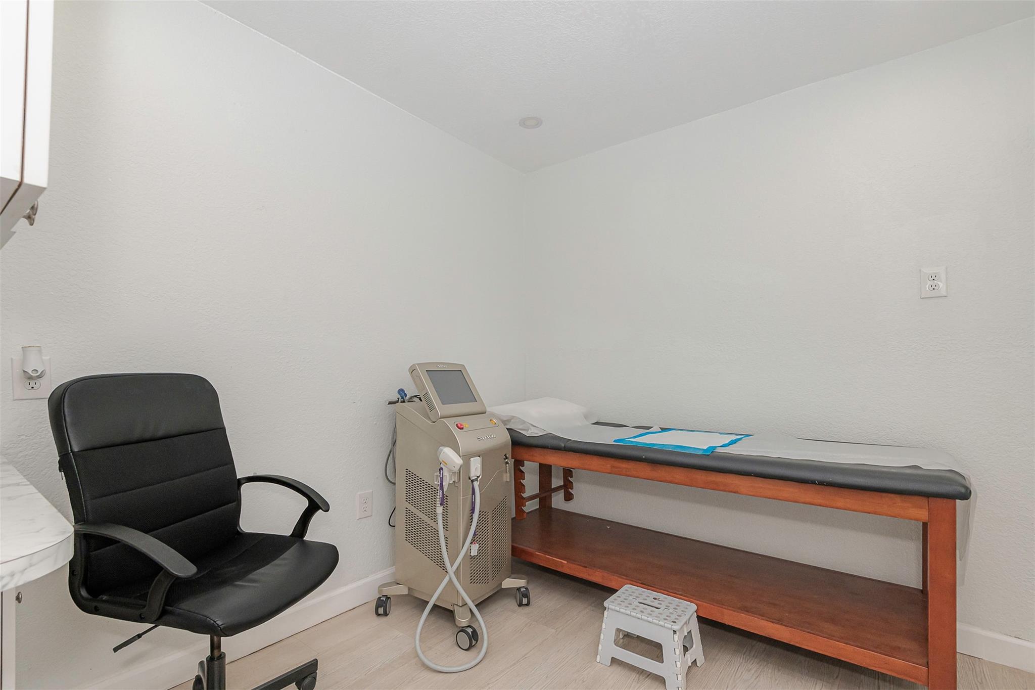 6445 SW 8th Street, Miami, FL 33144