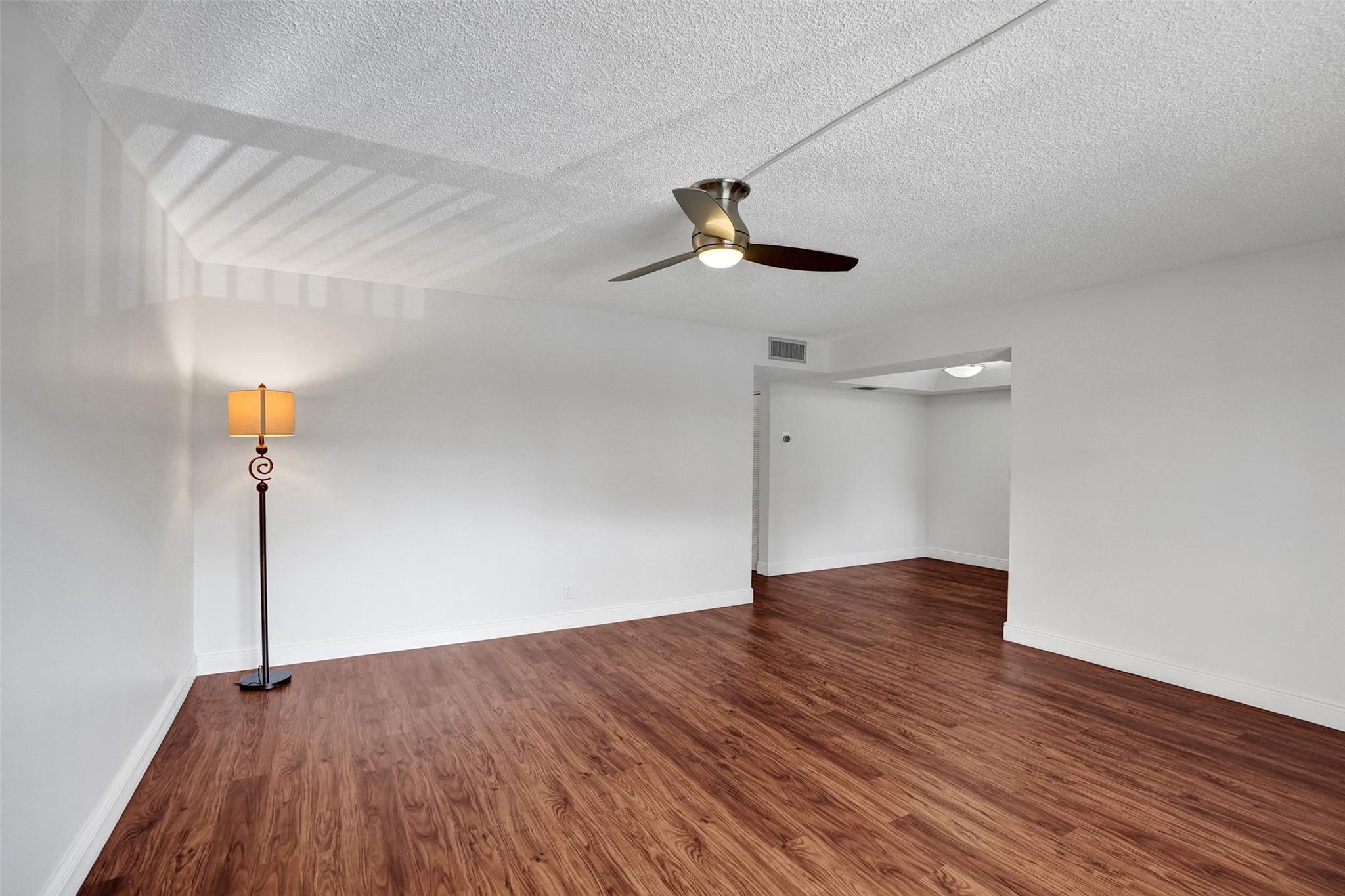 Photo for 7432 Ashmont Circle, 208, Tamarac, FL 33321 - Listing #FX-10525865 7432 Ashmont Circle, 208, Tamarac, FL 33321