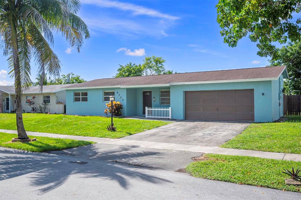 Photo for 6720 NW 26th Street, Margate, FL 33063 - listing #FX-10456425 6720 NW 26th Street, Margate, FL 33063