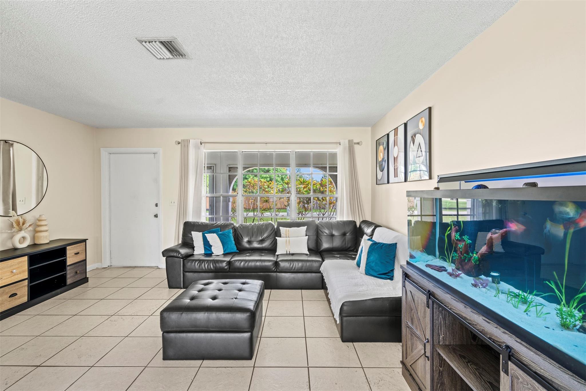 Photo for 622 NW Billiar Avenue, Port Saint Lucie, FL 34983 - Listing #FX-10515325 622 NW Billiar Avenue, Port Saint Lucie, FL 34983