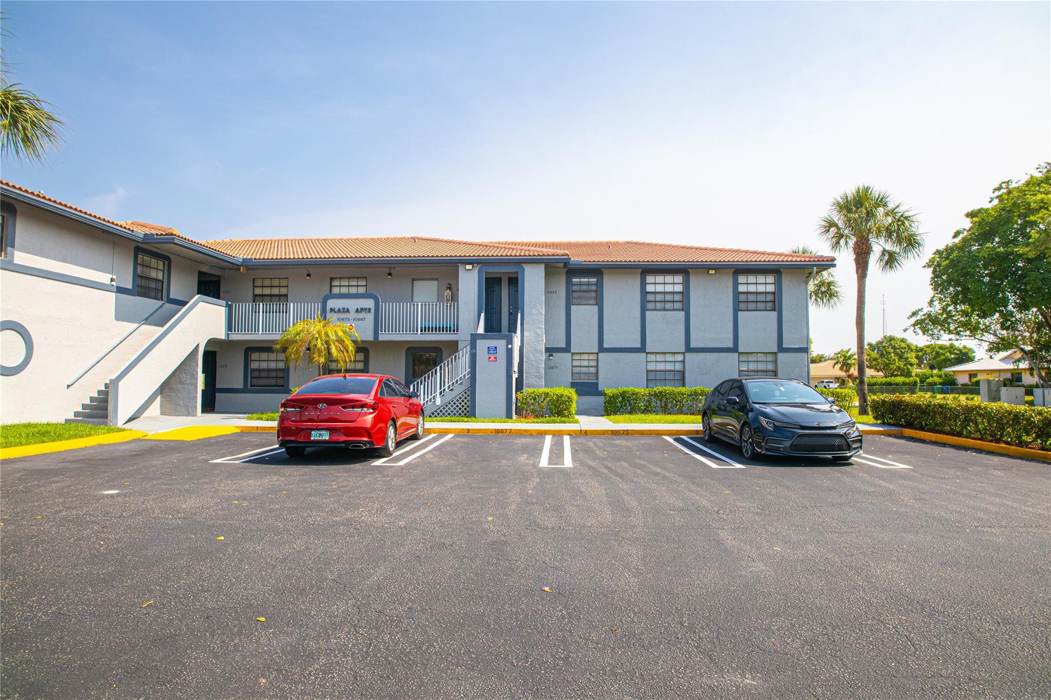 10687 Royal Palm Boulevard, Coral Springs, FL 33065