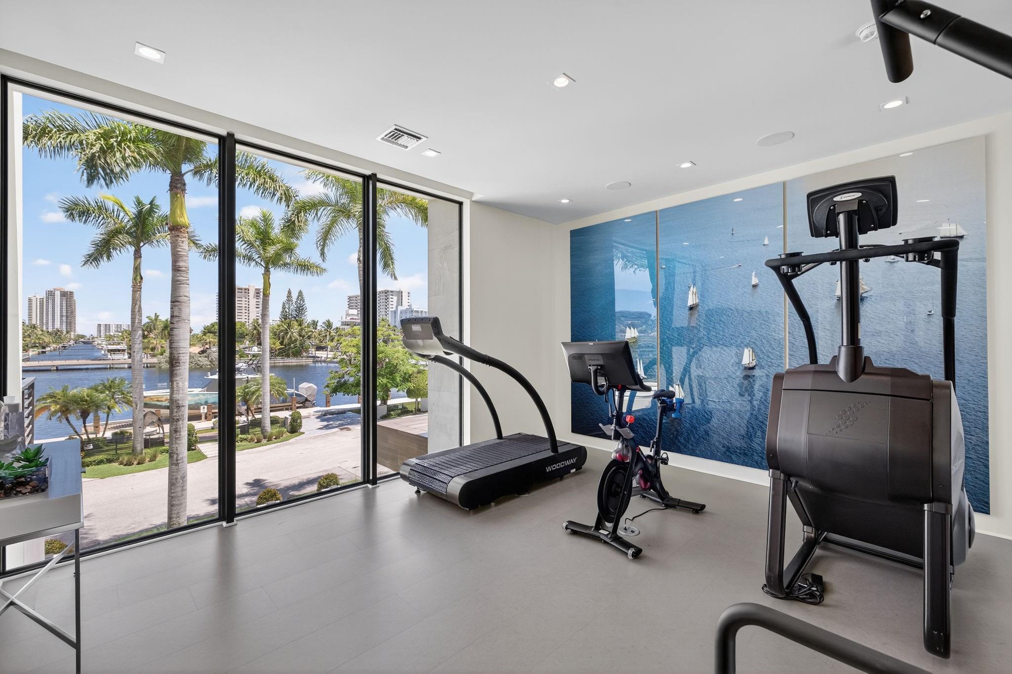 1 Royal Palm Drive, Fort Lauderdale, FL 33301