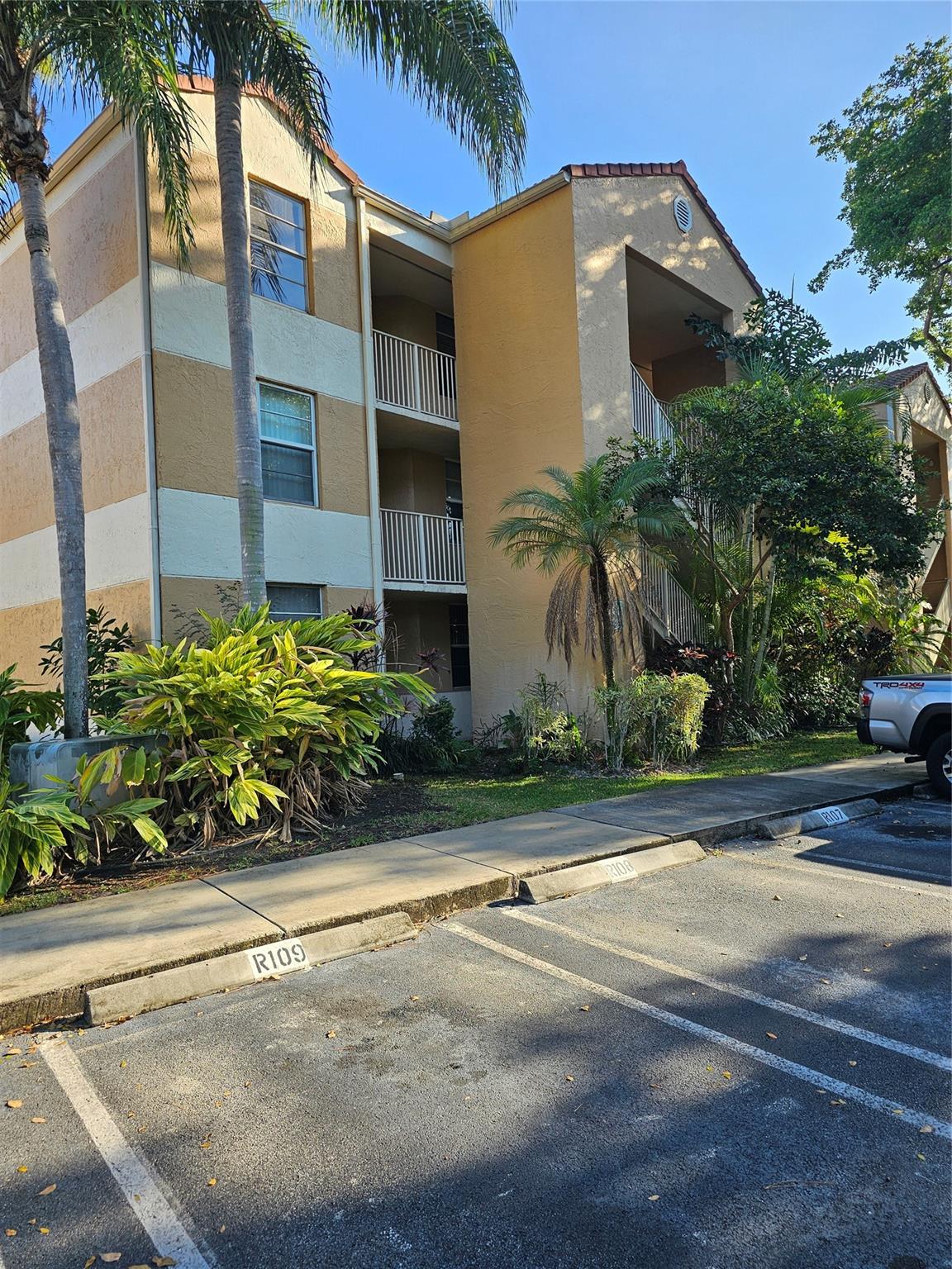 8294 NW 24th Street 8294, Coral Springs, FL 33065