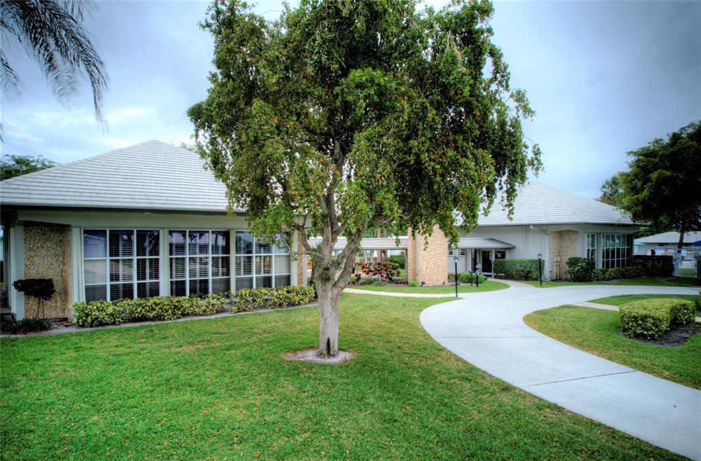 Photo for 1801 Ocean Drive, 215, Boynton Beach, FL 33426 - Listing #FX-10428542 1801 Ocean Drive, 215, Boynton Beach, FL 33426