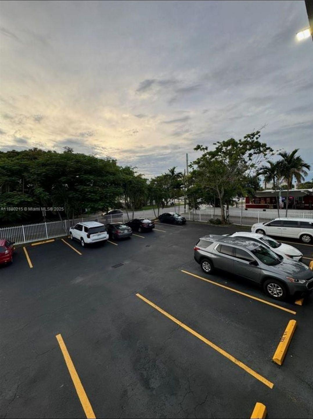 11195 SW 1st Street 219, Miami, FL 33174