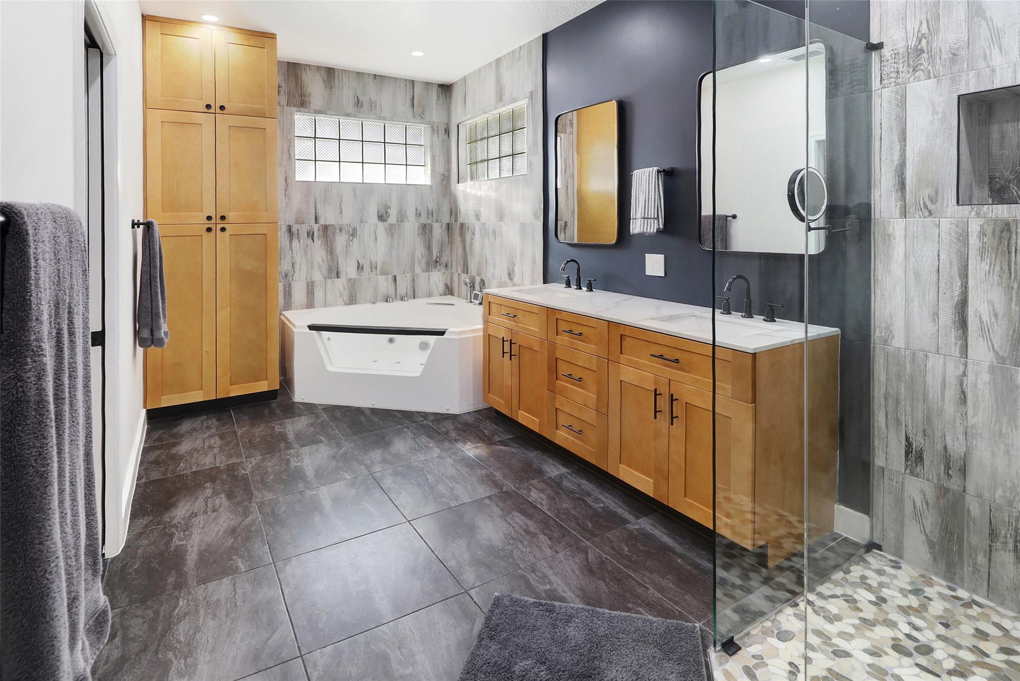 10727 NW 51st Street, Coral Springs, FL 33076