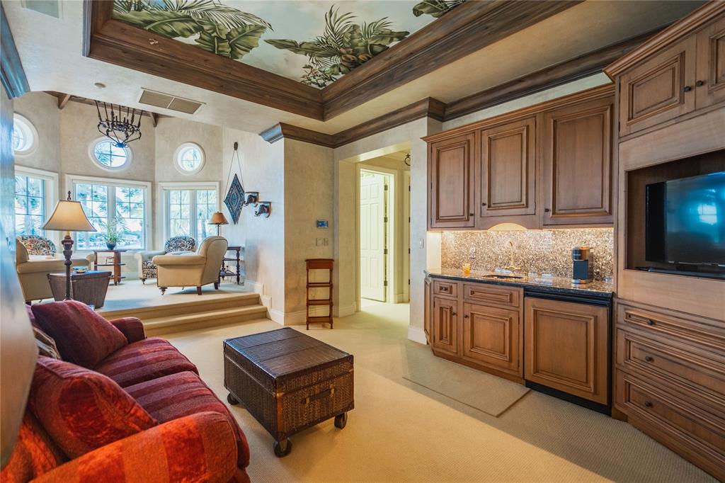 2900 NE 31st Avenue, Lighthouse Point, FL 33064