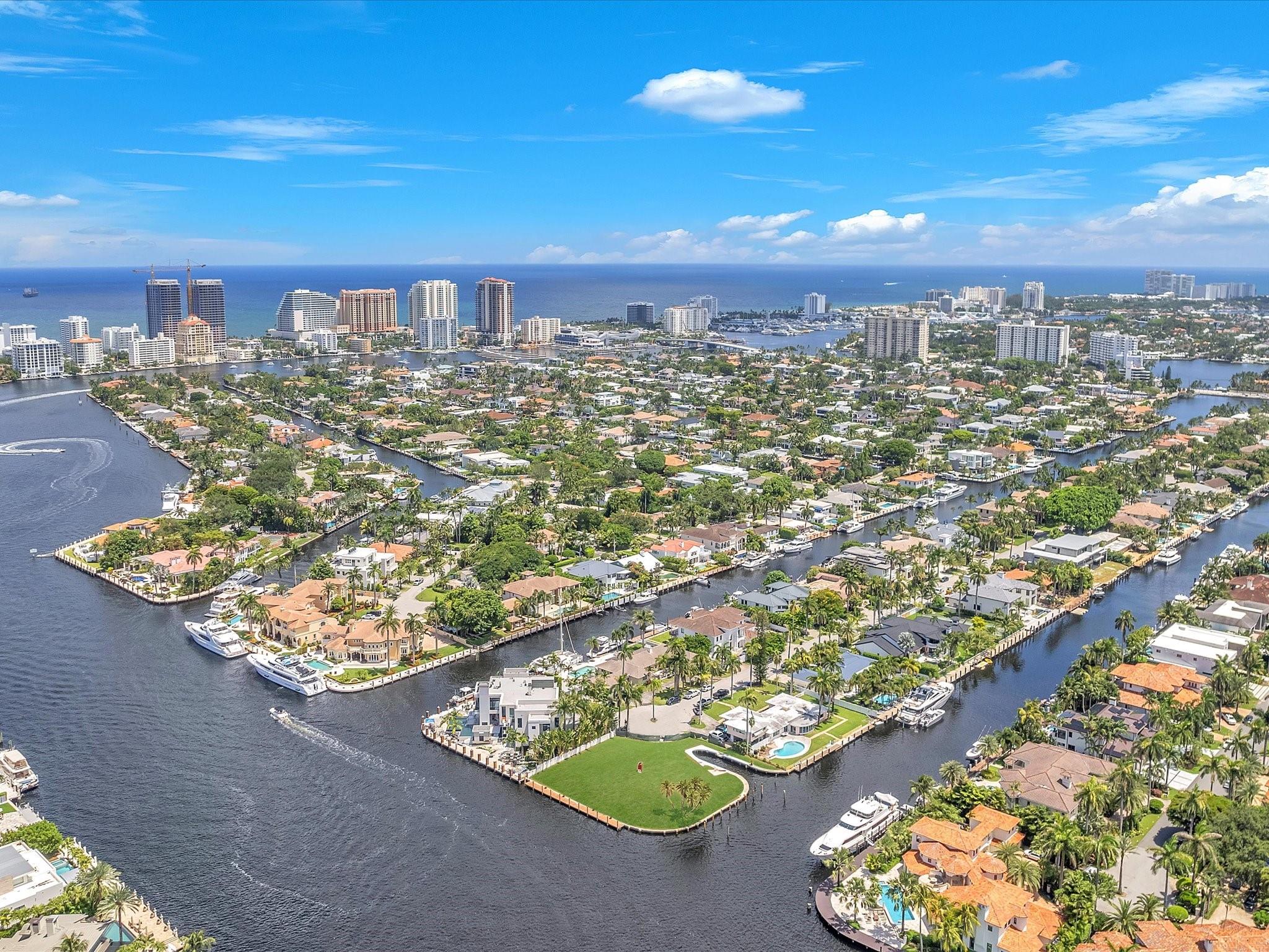 223 Royal Palm Drive, Fort Lauderdale, FL 33301