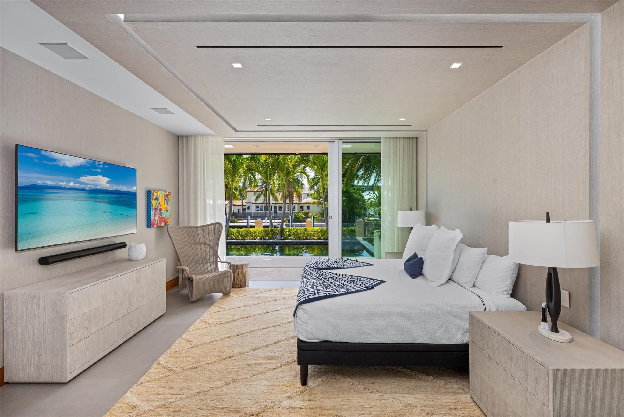 650 Royal Plaza Drive, Fort Lauderdale, FL 33301