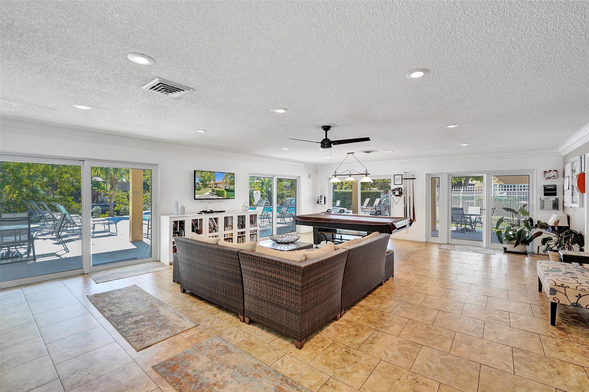 Photo for 1940 NE 2nd Avenue, 205J, Wilton Manors, FL 33305 - Listing #FX-10522645 1940 NE 2nd Avenue, 205J, Wilton Manors, FL 33305