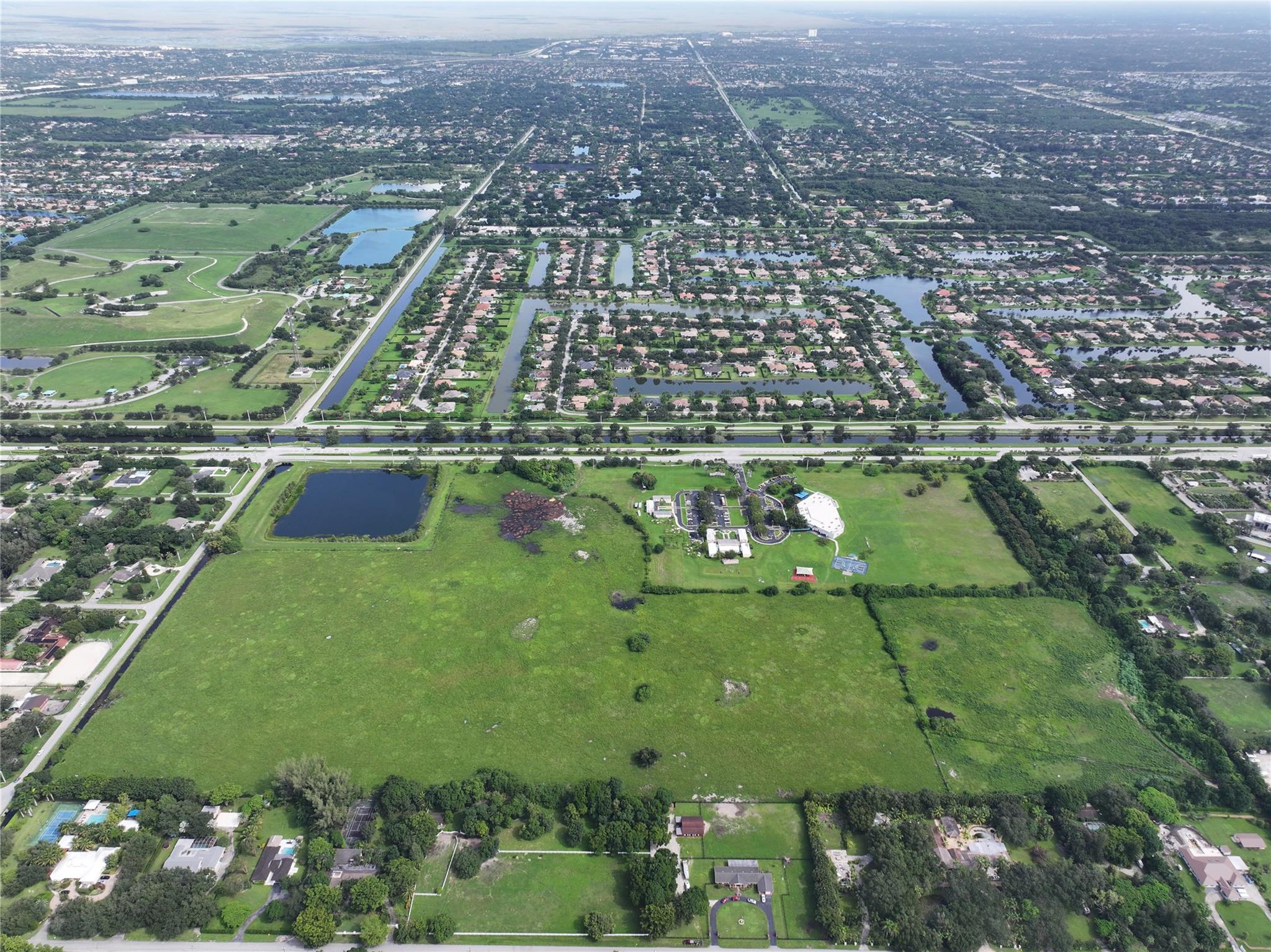 13900 Griffin Road, Southwest Ranches, FL 33330
