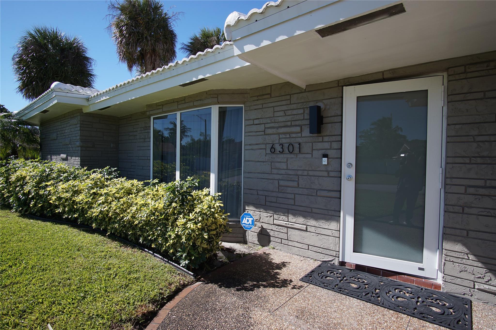 6301 NW 31st Way, Fort Lauderdale, FL 33309