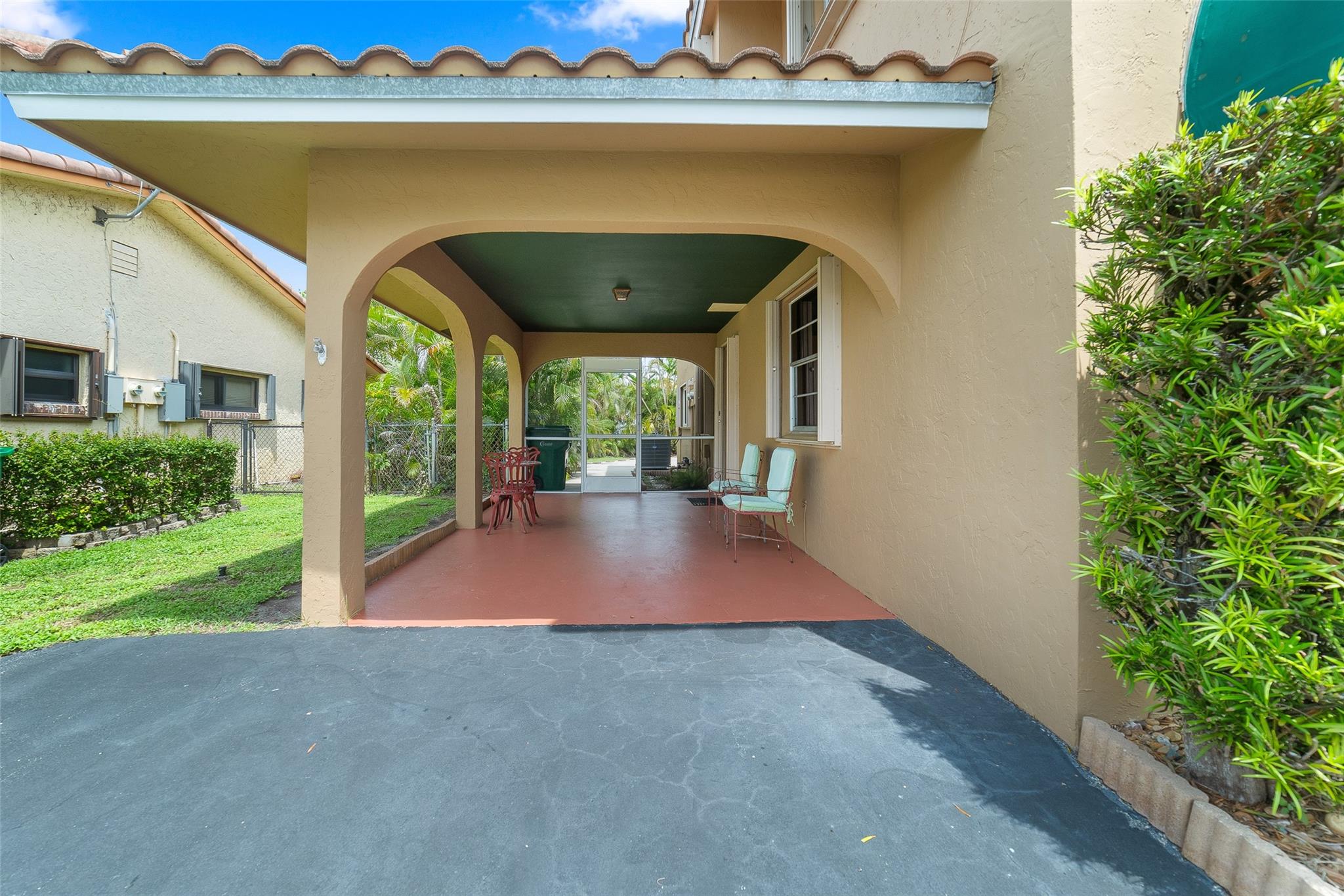 Photo for 8939 NW 27th Street, Coral Springs, FL 33065 - Listing #FX-10526267 8939 NW 27th Street, Coral Springs, FL 33065