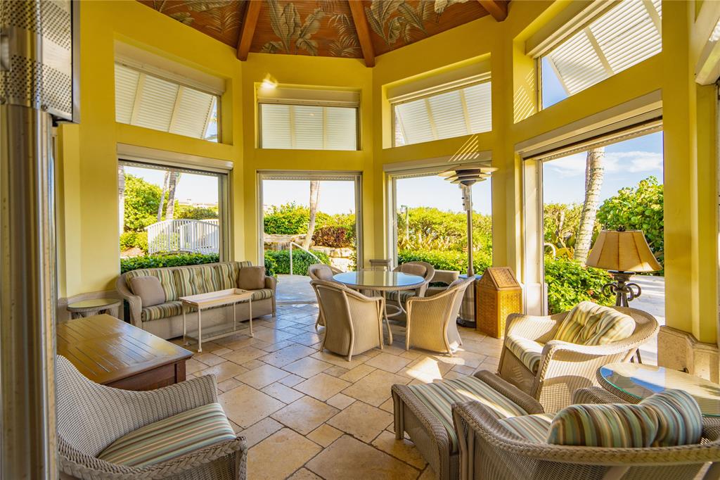 2900 NE 31st Avenue, Lighthouse Point, FL 33064