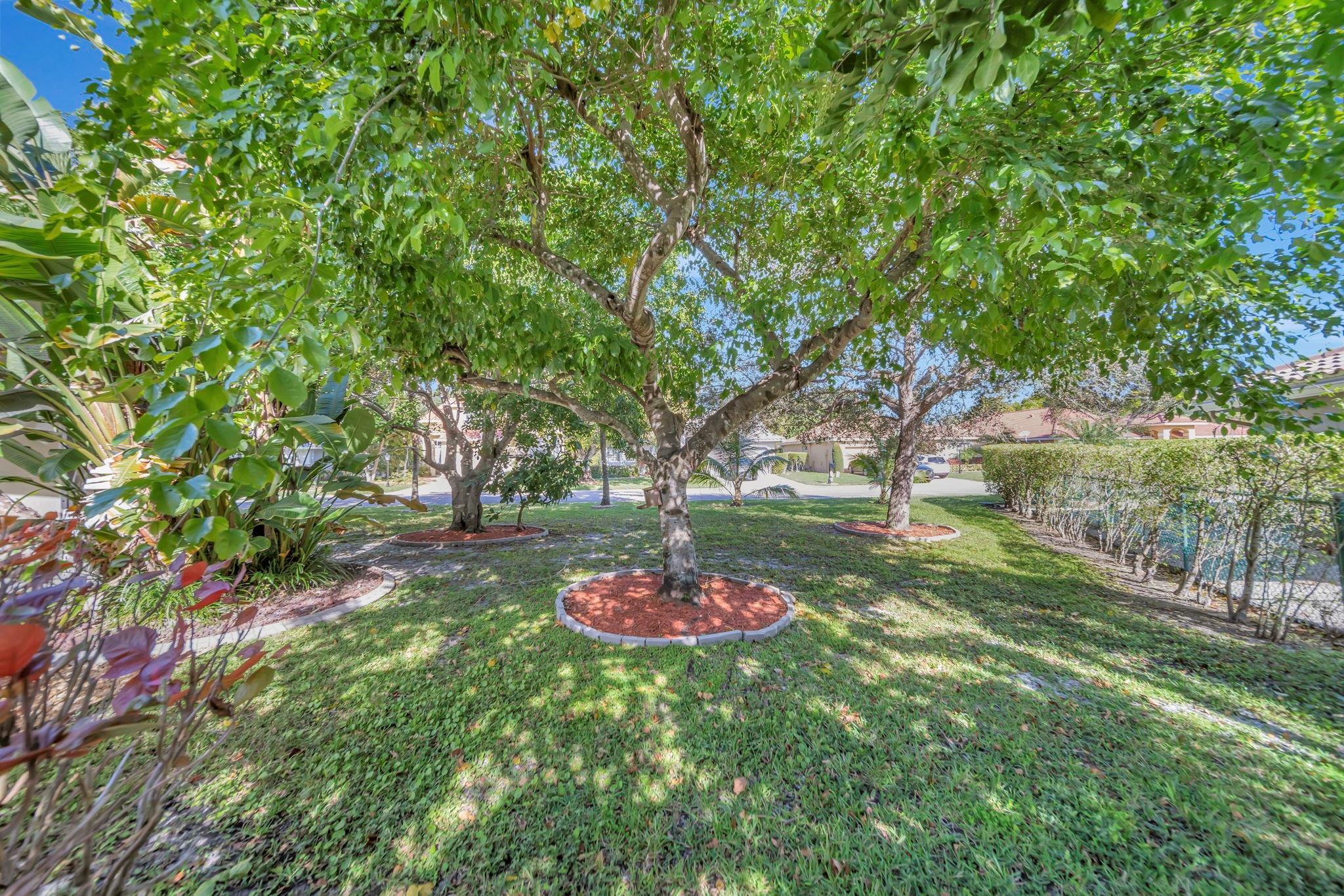 5708 NW 47th Court, Coral Springs, FL 33067