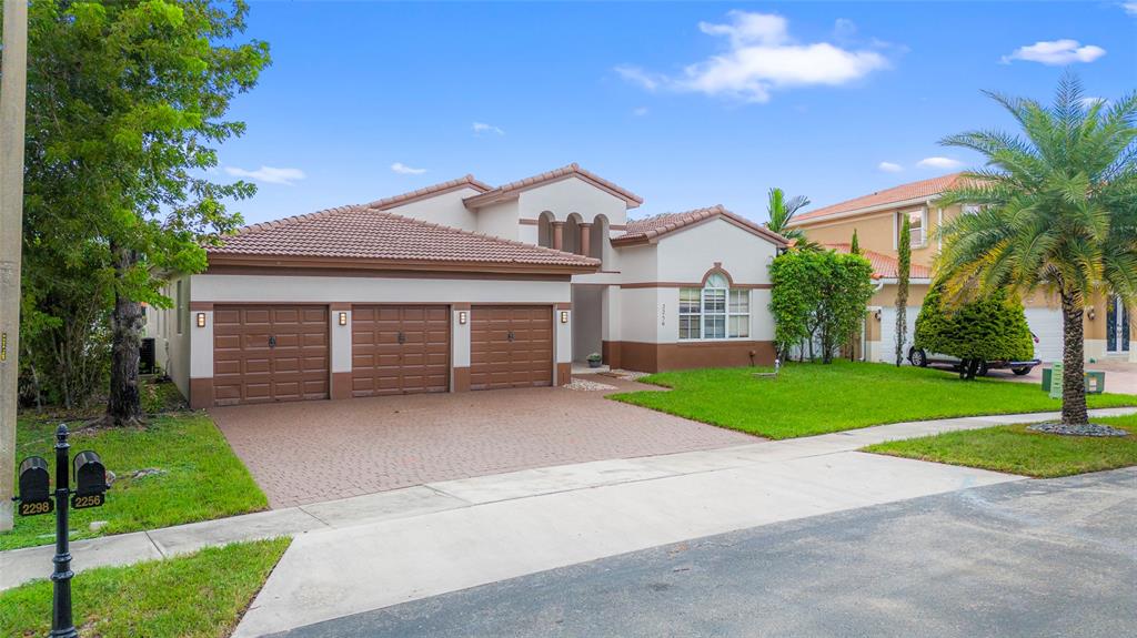 Photo for 2256 SW 132nd Terrace, Miramar, FL 33027 - listing #FX-10462181 2256 SW 132nd Terrace, Miramar, FL 33027