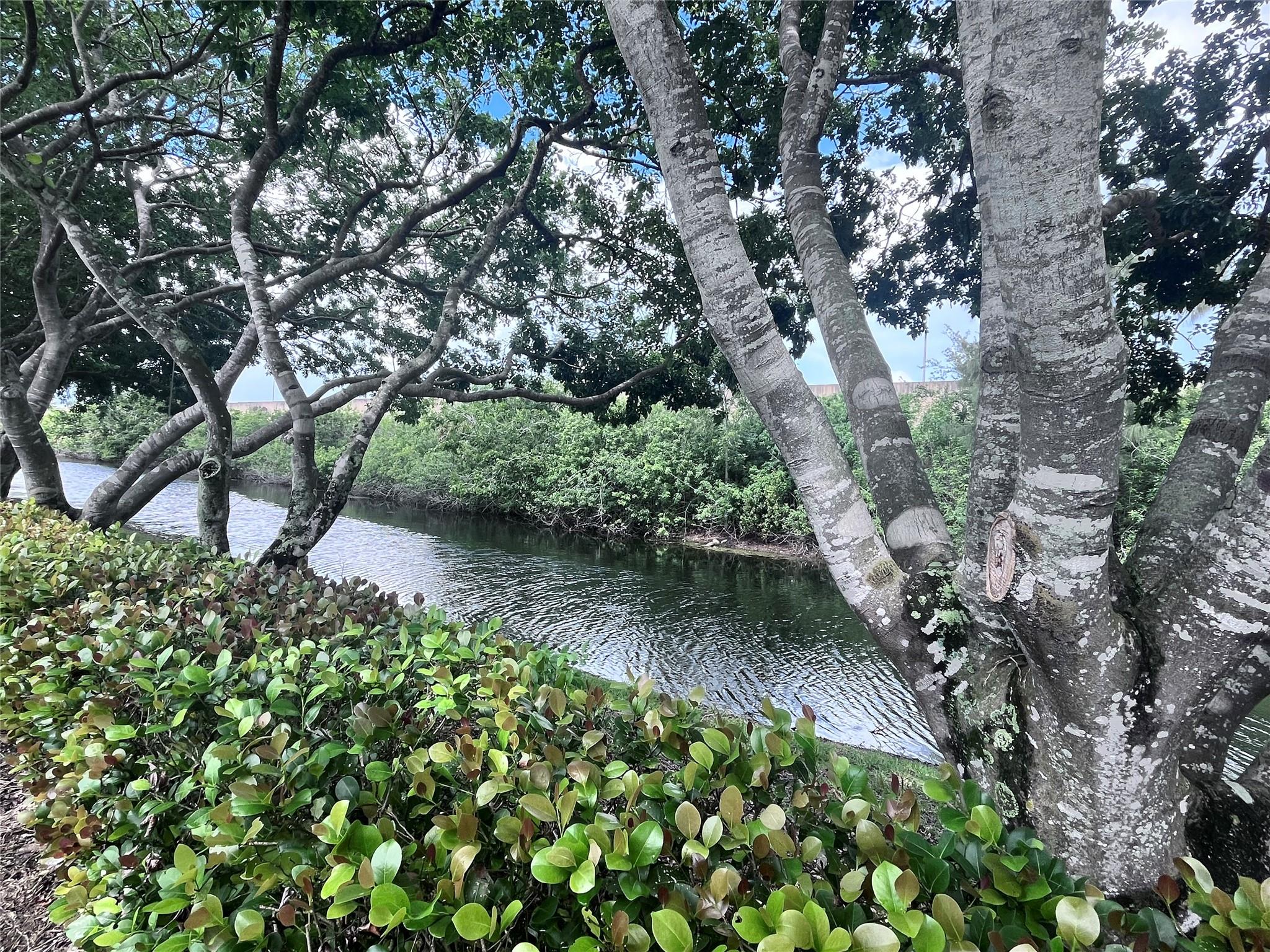 10549 NW 57th Court 10549, Coral Springs, FL 33076