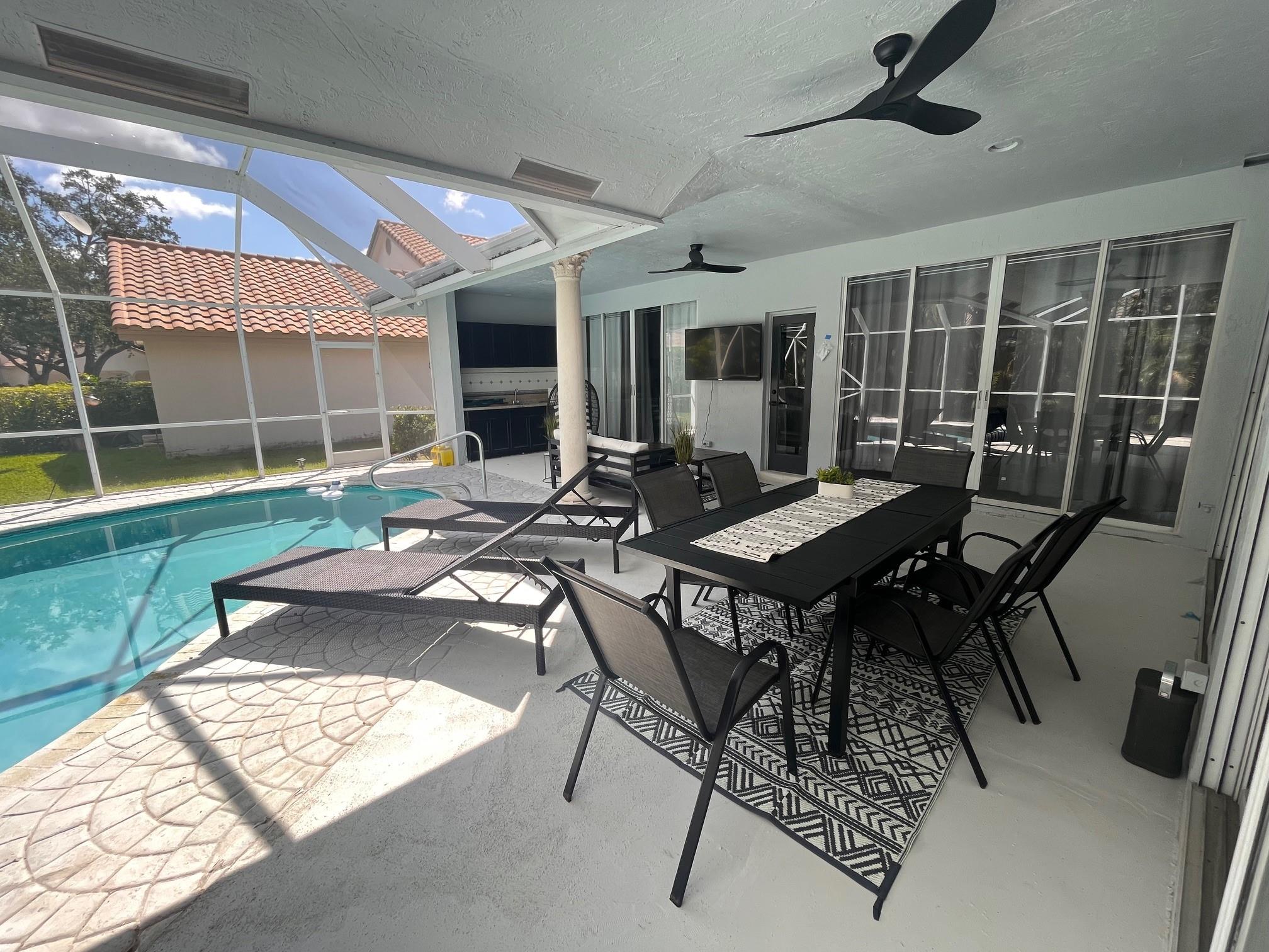 12499 Classic Drive, Coral Springs, FL 33071