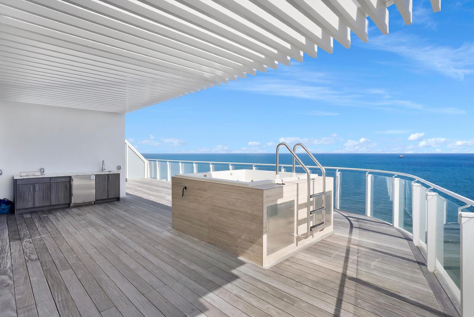 525 Fort Lauderdale Beach Boulevard 1701, Fort Lauderdale, FL 33304