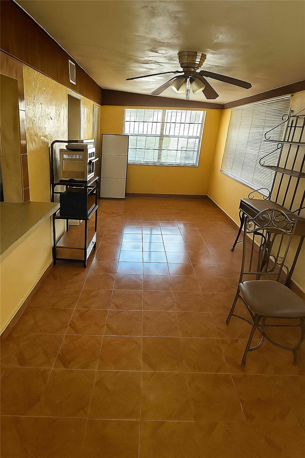 10335 NW 26th Avenue, Miami, FL 33147