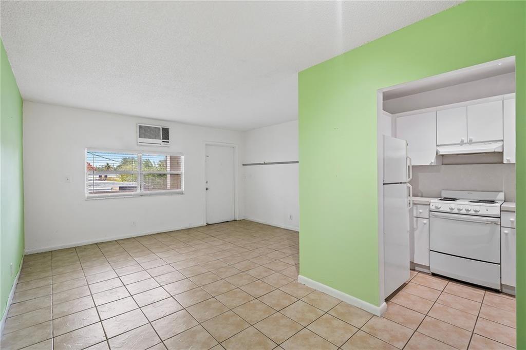 Photo for 1142 NE 4th Avenue, 4, Fort Lauderdale, FL 33304 - listing #FX-10535886 1142 NE 4th Avenue, 4, Fort Lauderdale, FL 33304