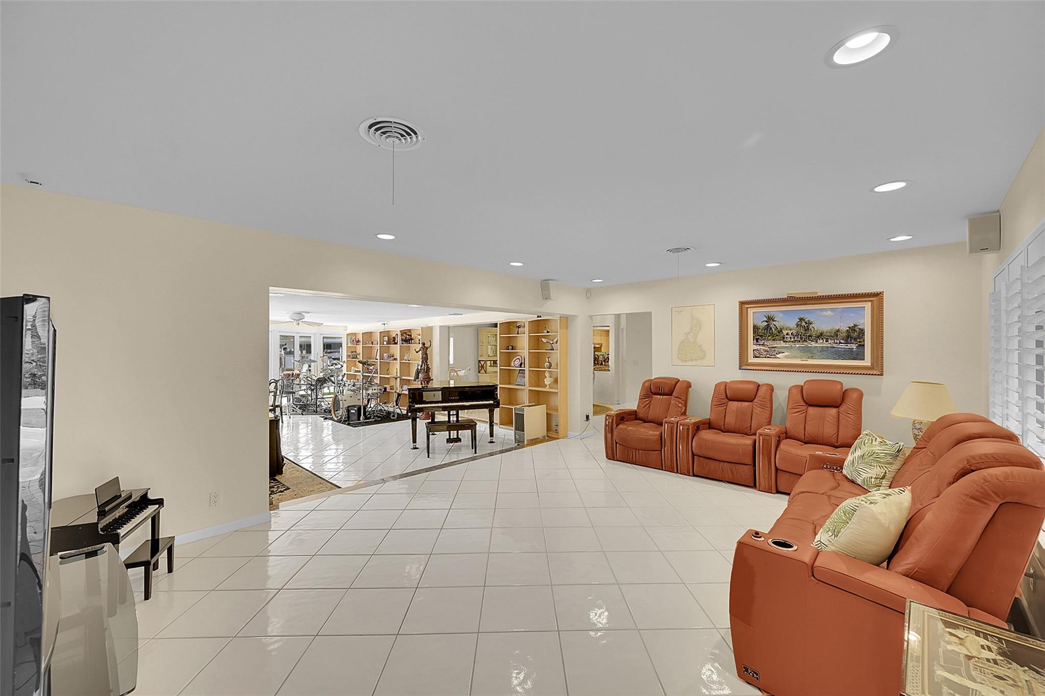 Photo for 2920 NE 23rd Street, Pompano Beach, FL 33062 - Listing #FX-10512875 2920 NE 23rd Street, Pompano Beach, FL 33062