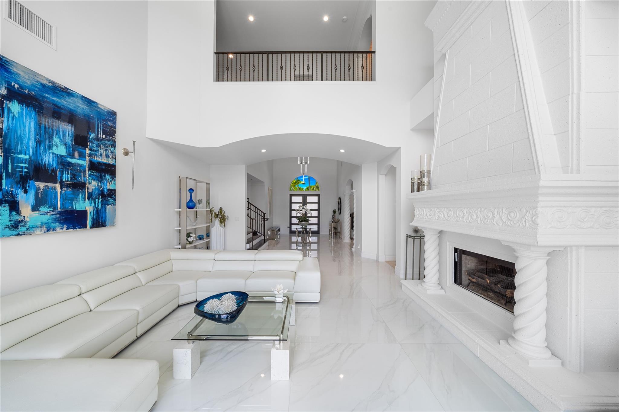 41 Compass Lane, Fort Lauderdale, FL 33308