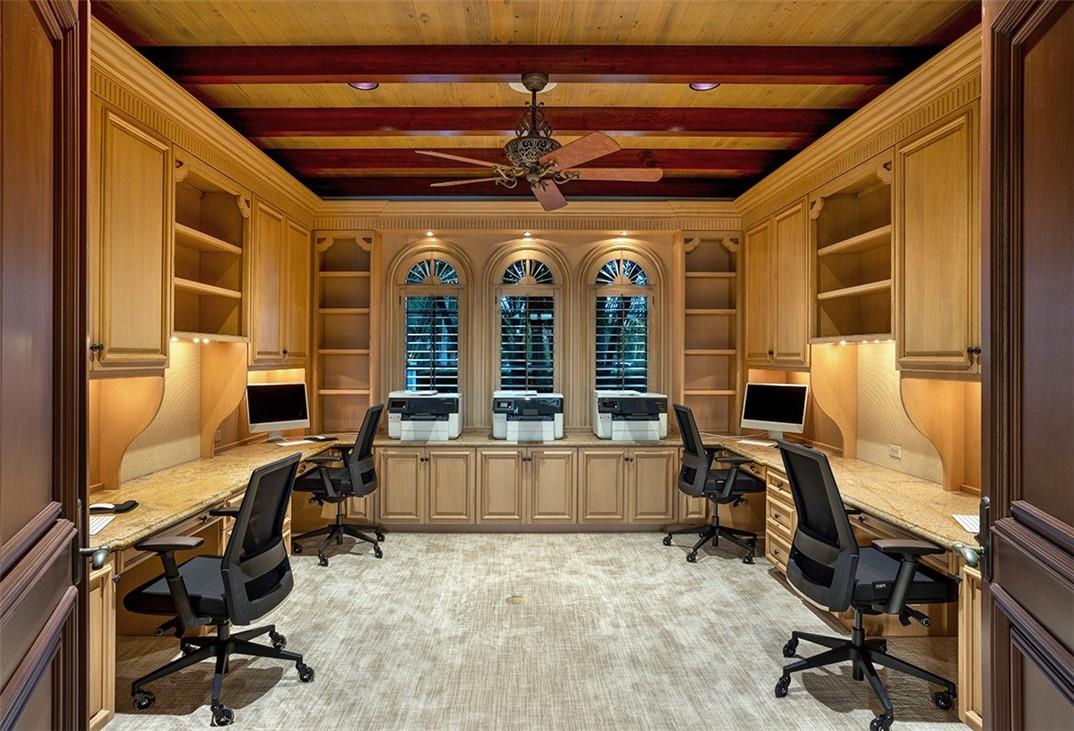 2900 NE 37th Street, Fort Lauderdale, FL 33308