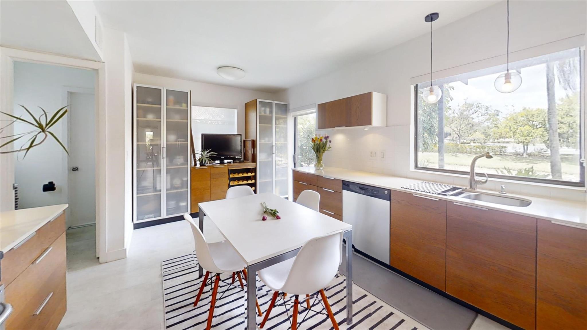 1348 NW 113th Terrace, Coral Springs, FL 33071