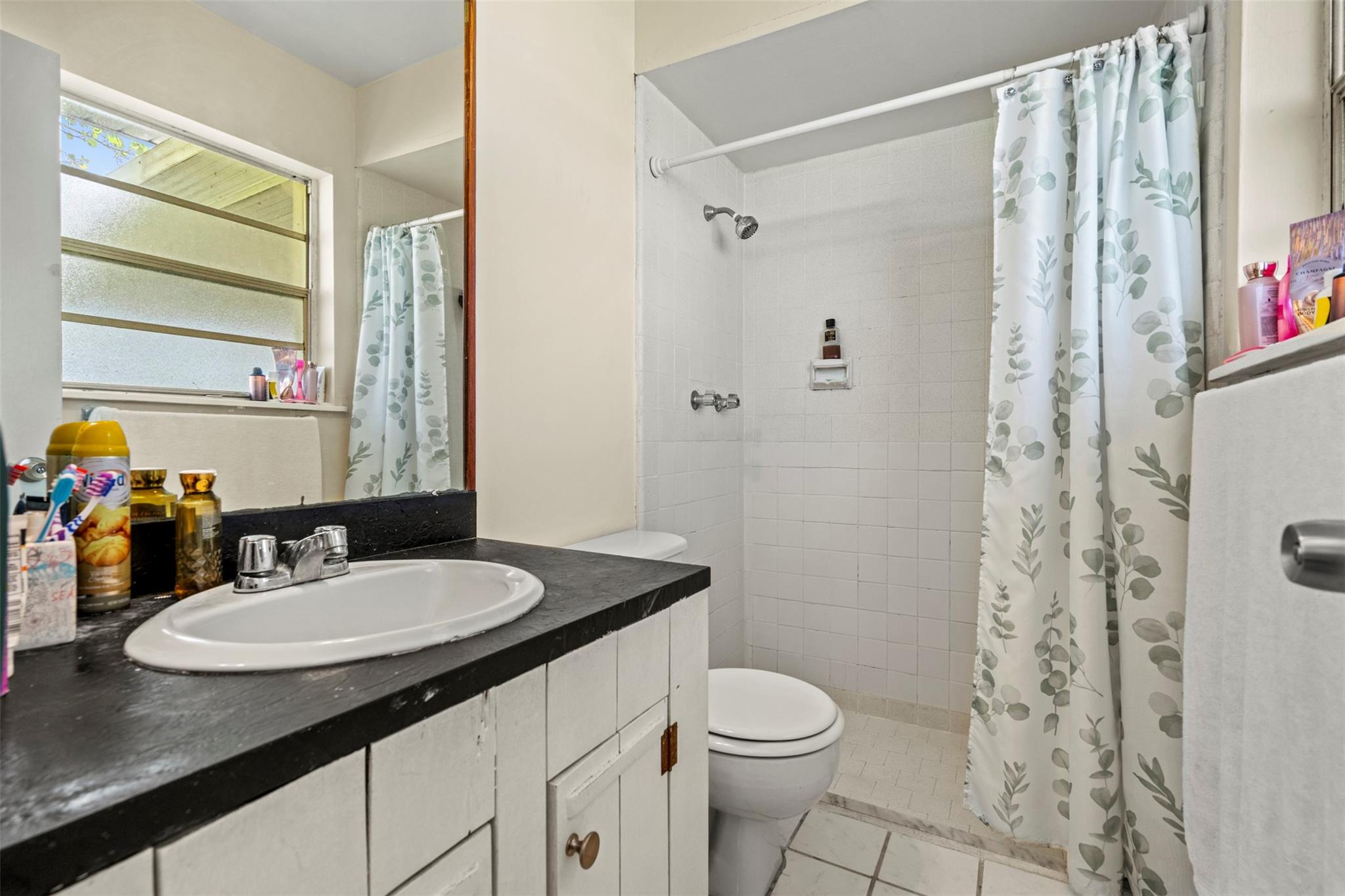 Photo for 622 NW Billiar Avenue, Port Saint Lucie, FL 34983 - Listing #FX-10515325 622 NW Billiar Avenue, Port Saint Lucie, FL 34983