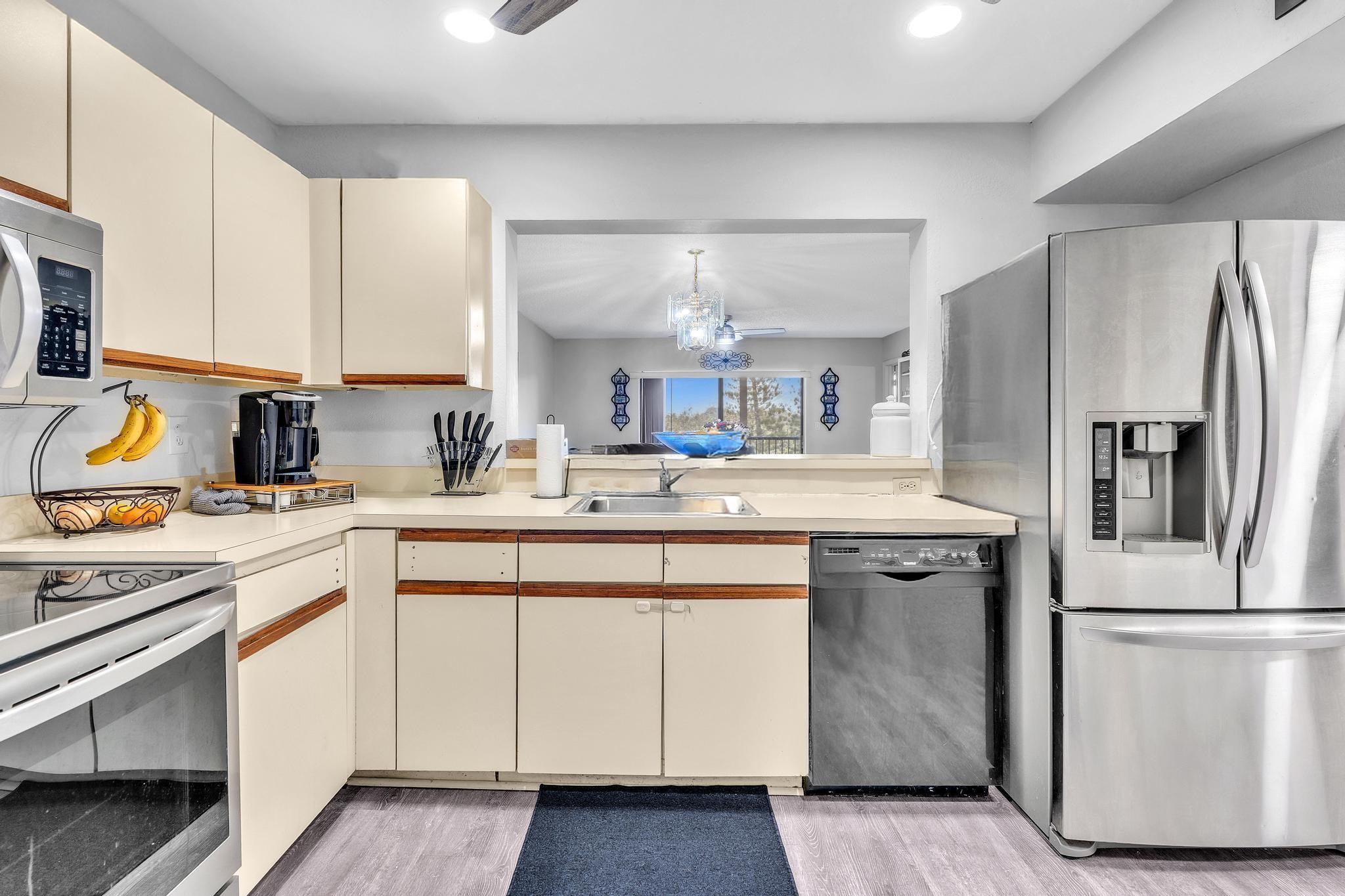 2091 Coral Ridge Drive N306, Coral Springs, FL 33071