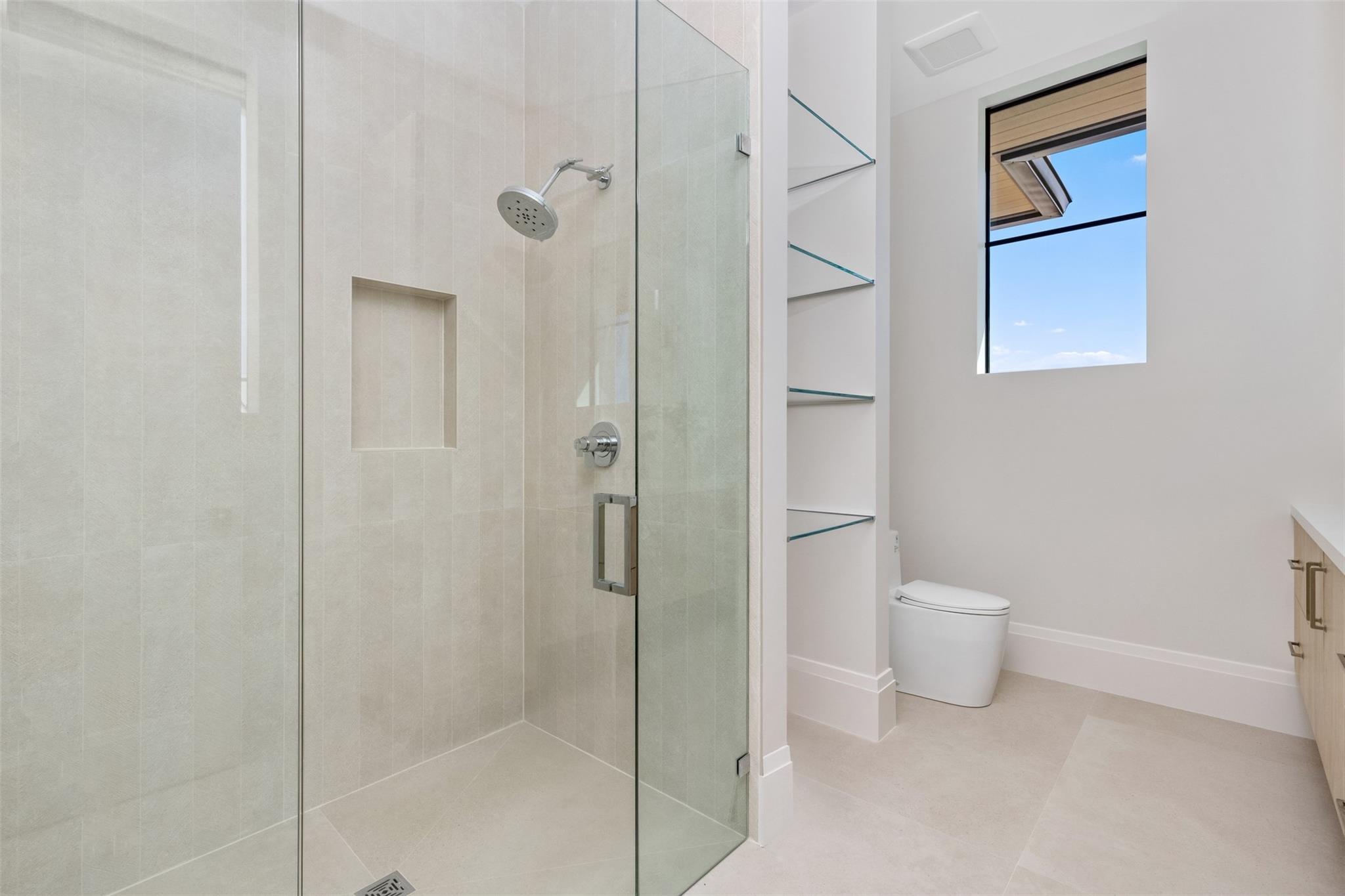 32 Seneca Road, Fort Lauderdale, FL 33308