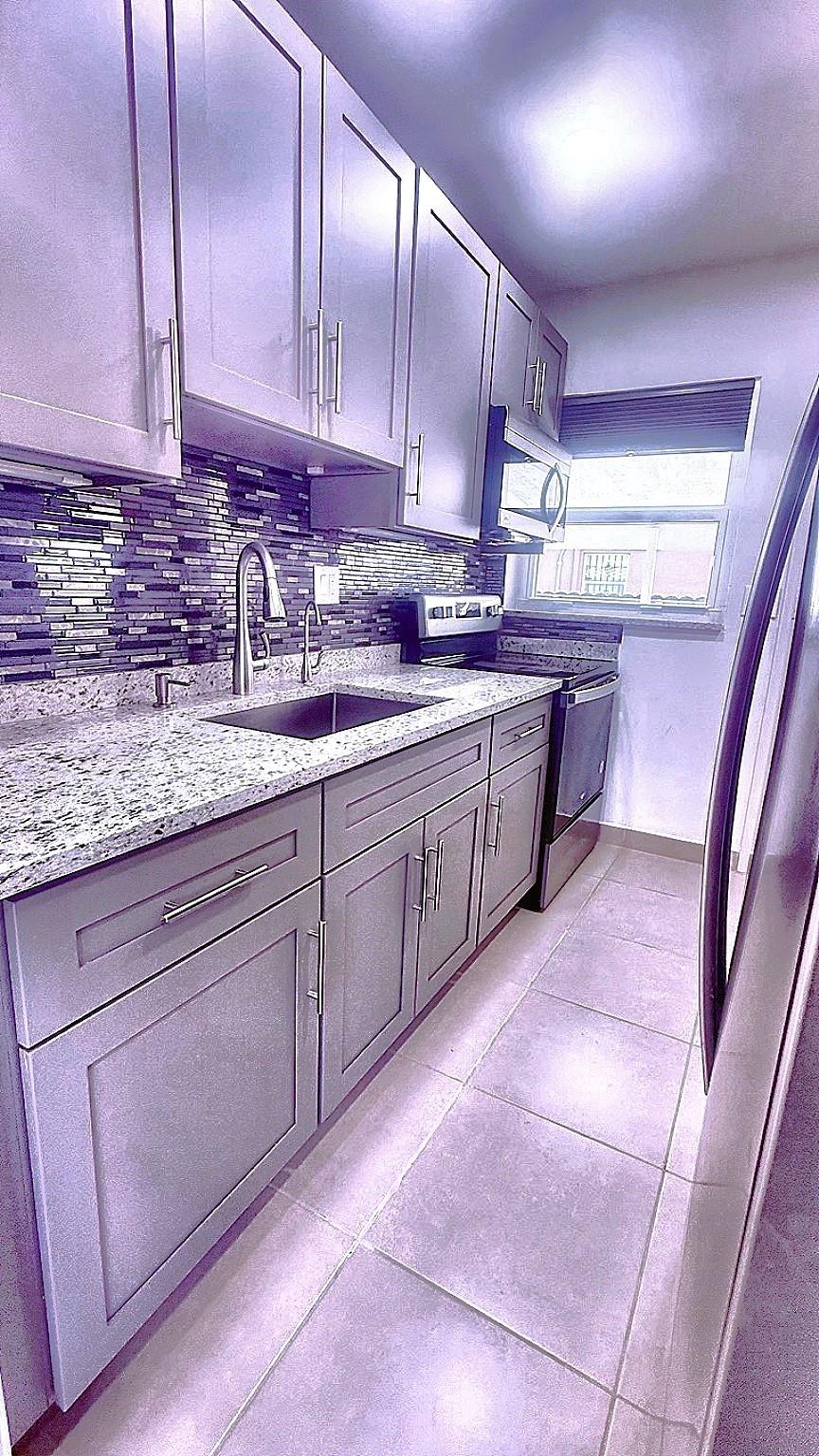 11718 NW 1st Avenue, Miami, FL 33168