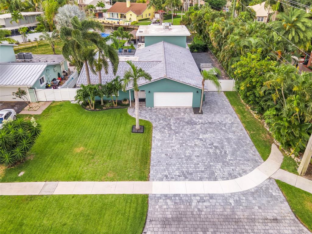 Photo for 5880 SW 19th Street, Plantation, FL 33317 - Listing #FX-10436185 5880 SW 19th Street, Plantation, FL 33317