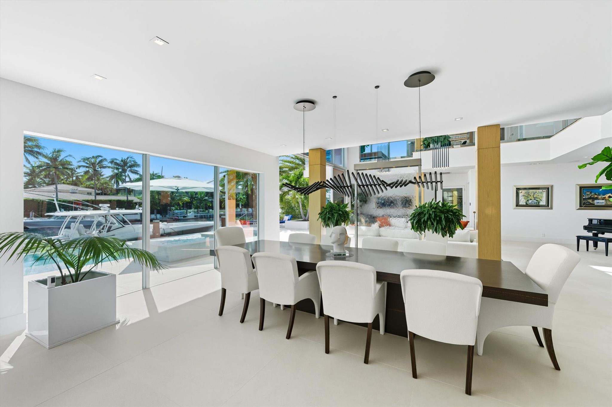 14 N Isla Bahia Drive, Fort Lauderdale, FL 33316