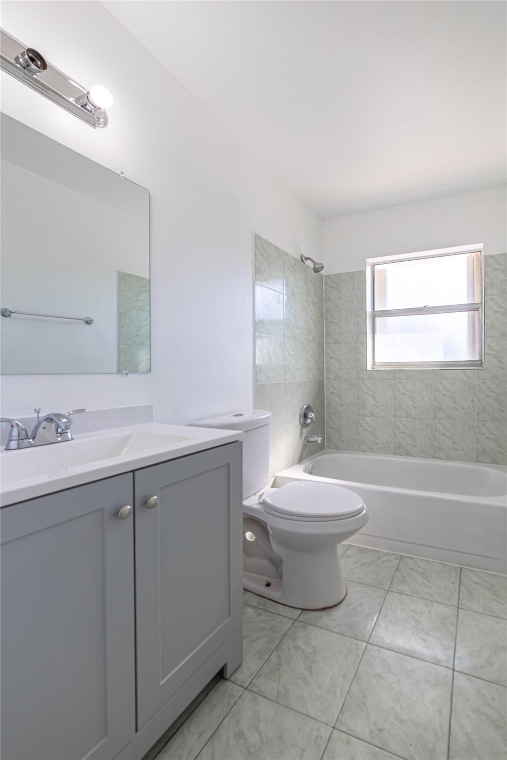 3218 Coral Ridge Drive 3218, Coral Springs, FL 33071