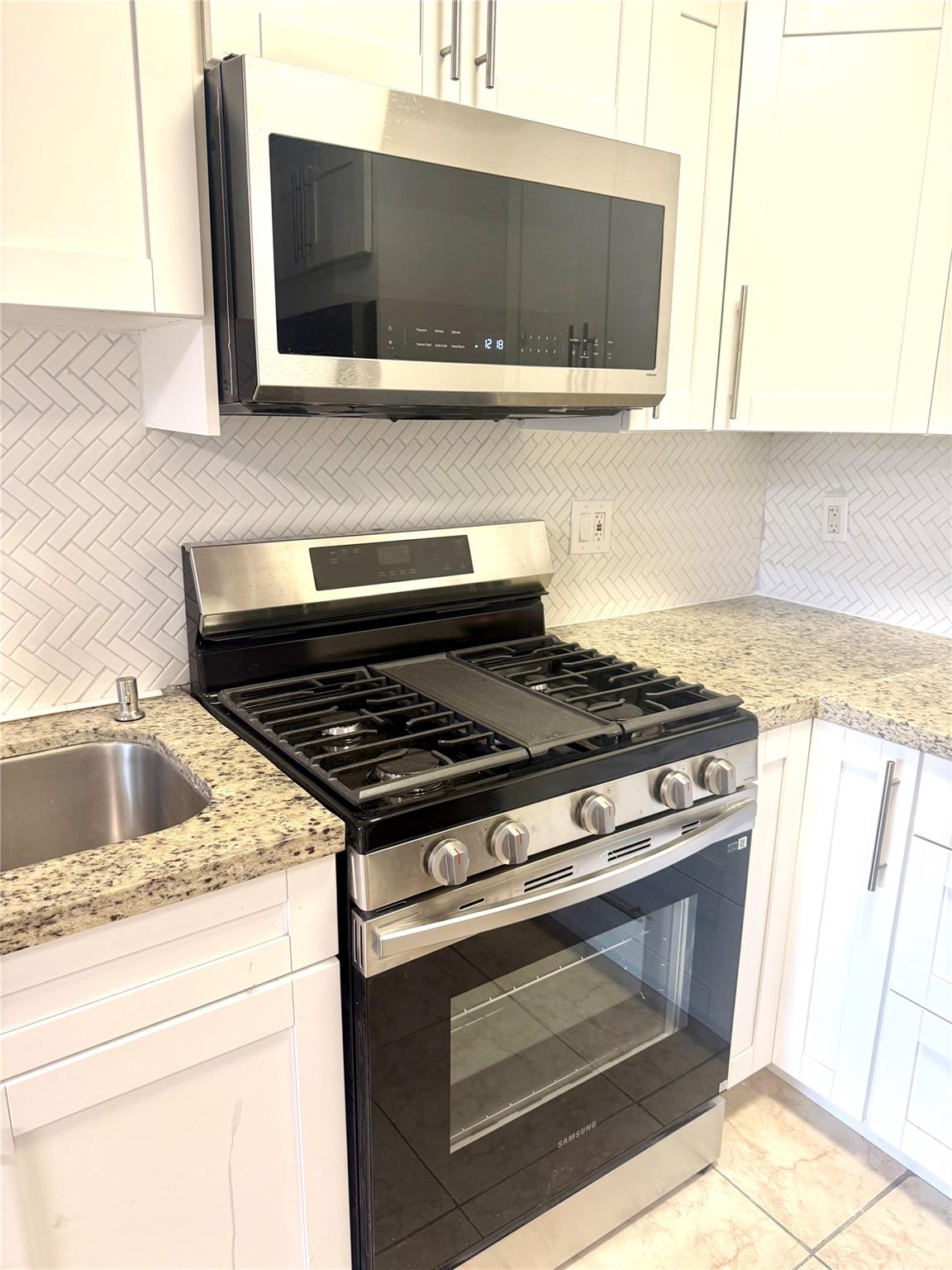 20251 NE 2nd Avenue 29, Miami, FL 33179