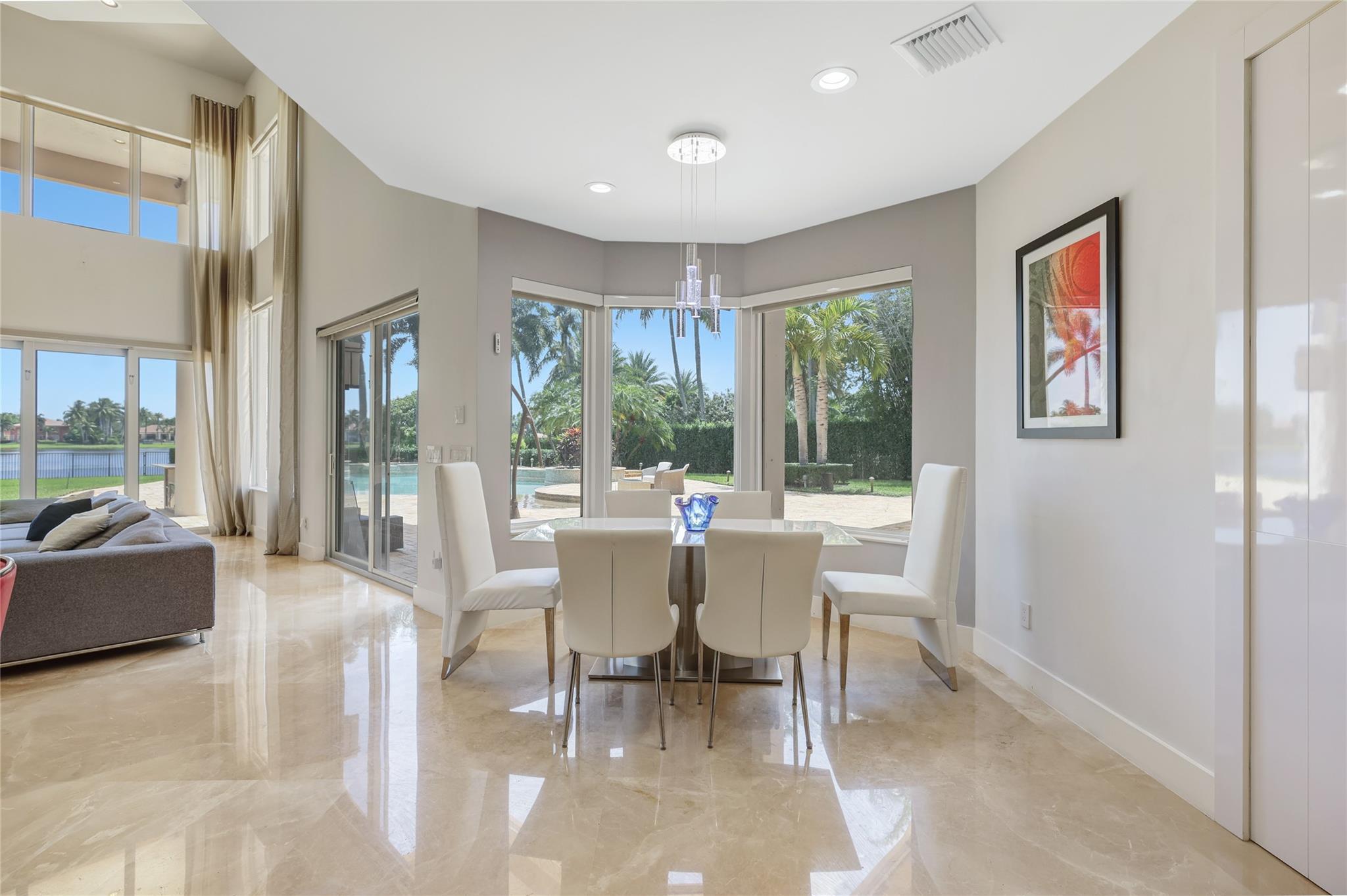 Photo for 10792 Pine Lodge Trail, Davie, FL 33328 - Listing #FX-10511577 10792 Pine Lodge Trail, Davie, FL 33328