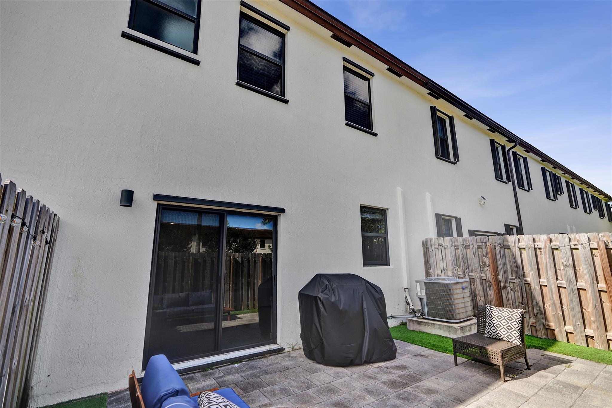 20741 NE 5th Court, Miami, FL 33179