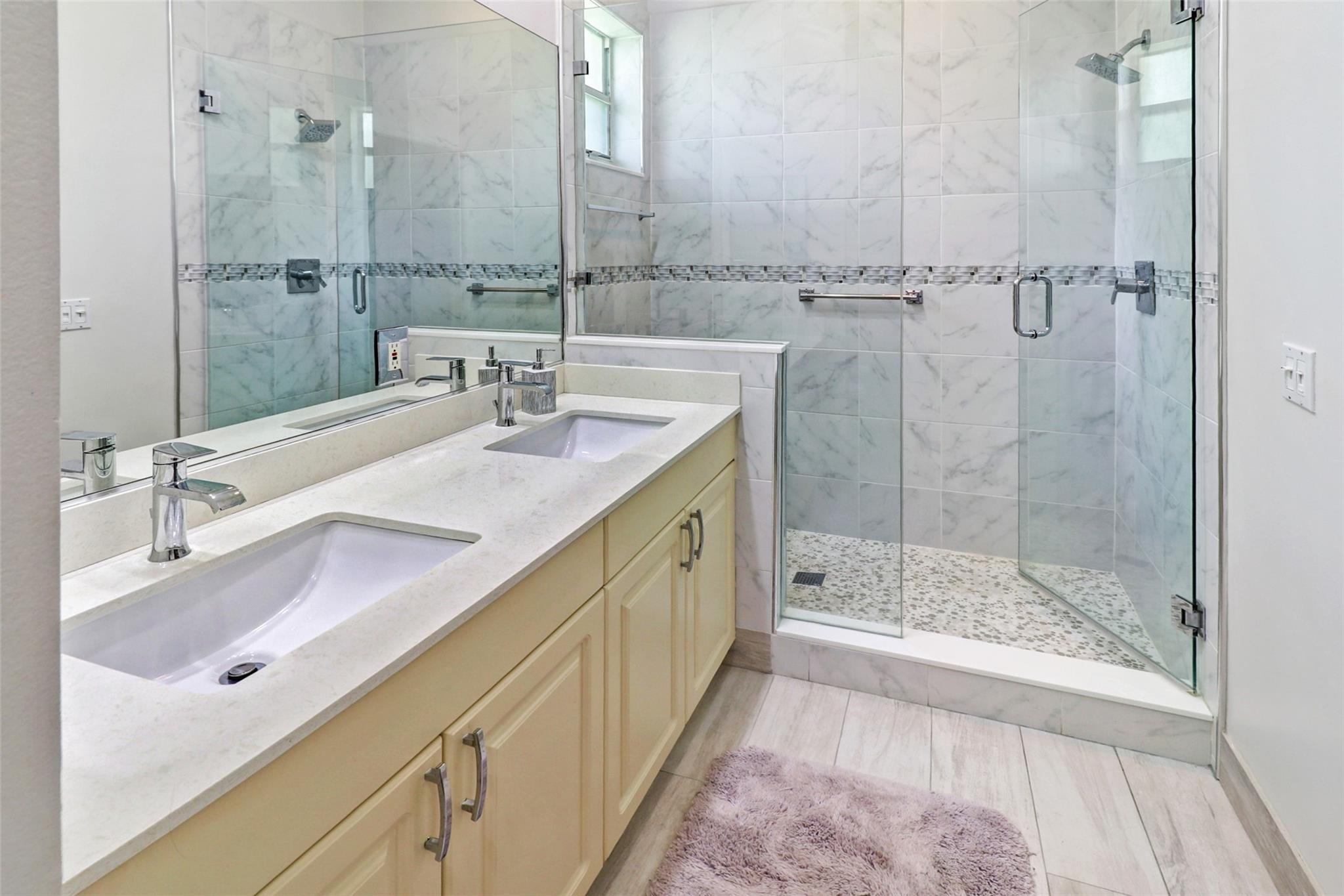 11955 NW 57th Mnr, Coral Springs, FL 33076