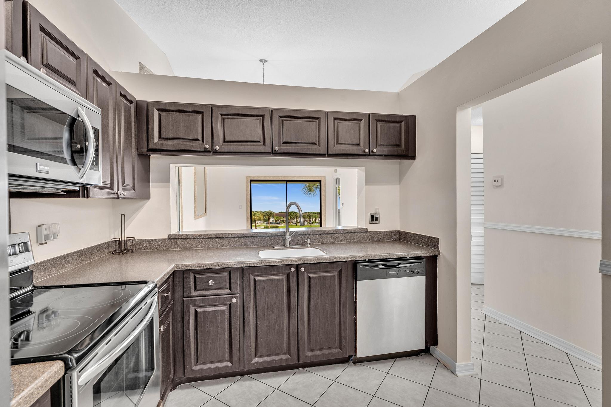 22017 Palms Way 202, Boca Raton, FL 33433