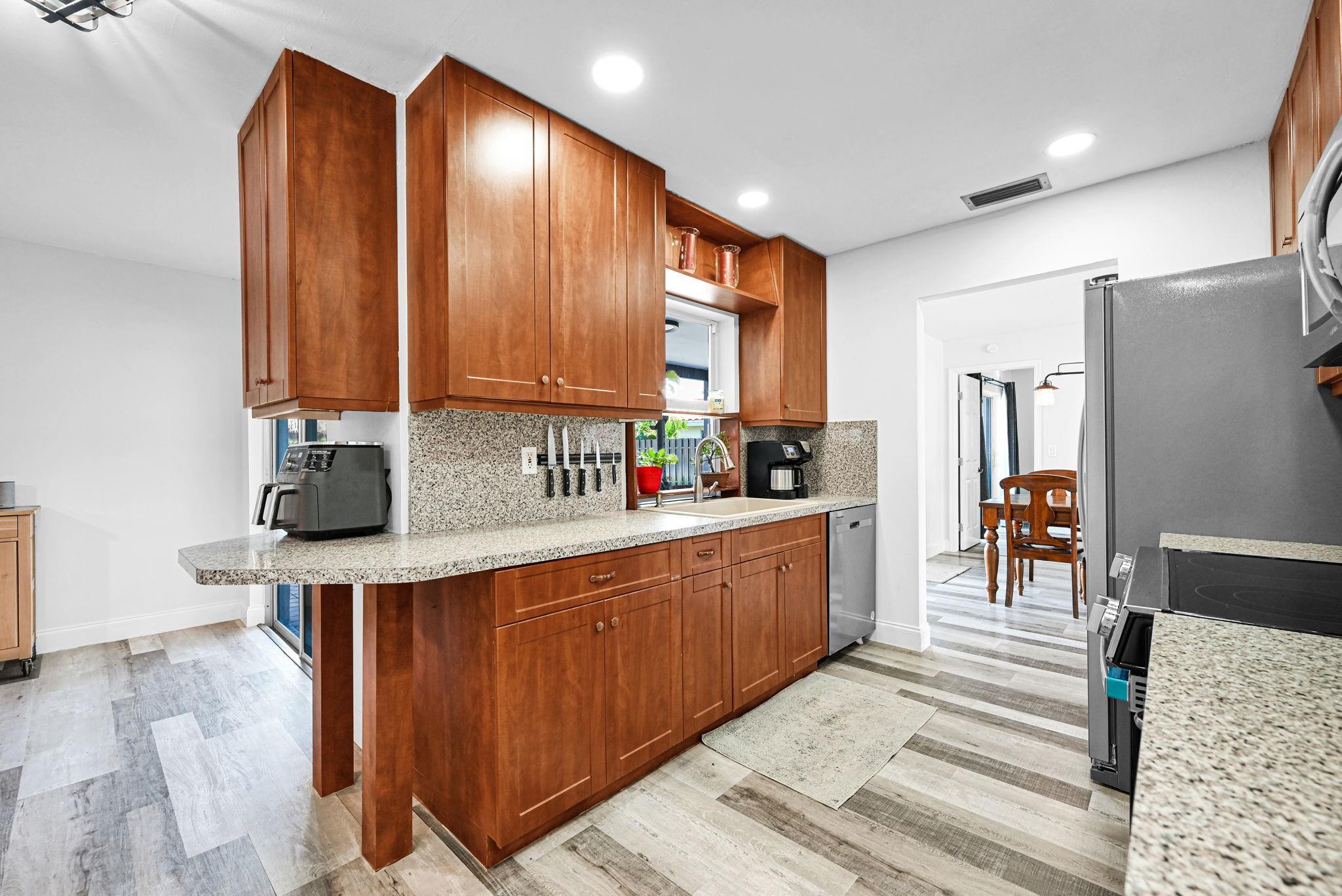 9921 NW 38th Street, Coral Springs, FL 33065