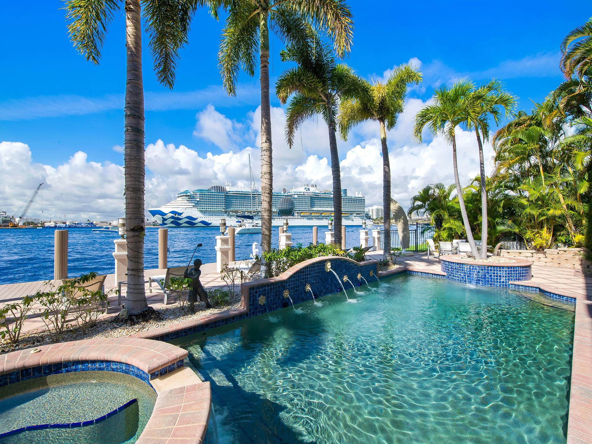 1965 SE 21st Avenue, Fort Lauderdale, FL 33316