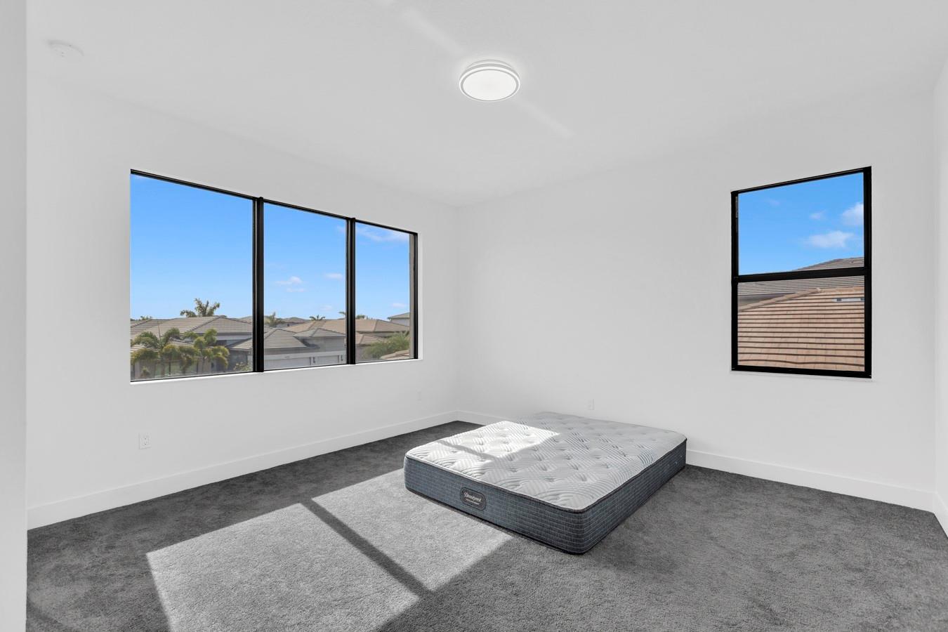 5th Suite on 2nd Floor