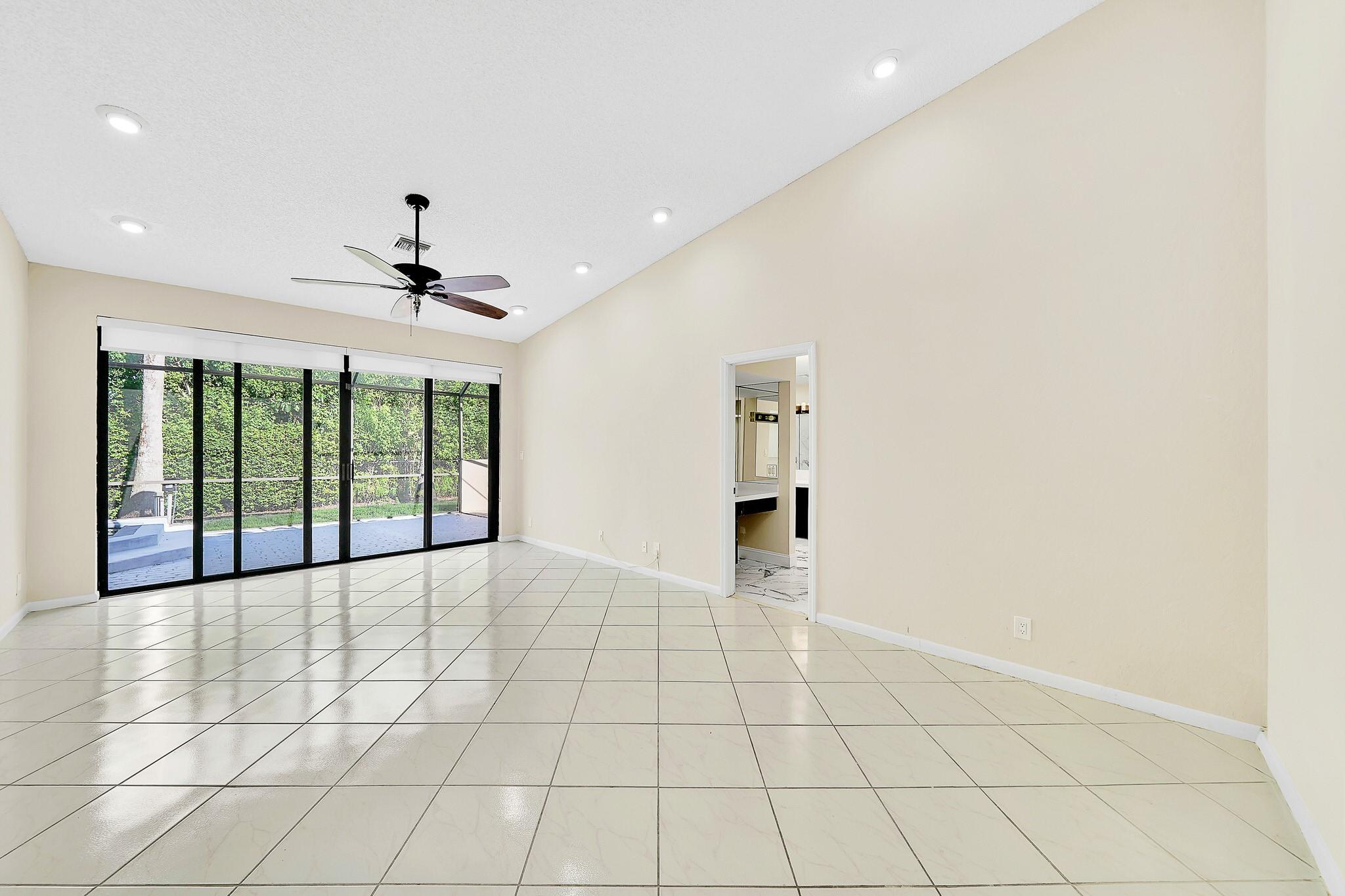 645 NW 102nd Avenue, Coral Springs, FL 33071